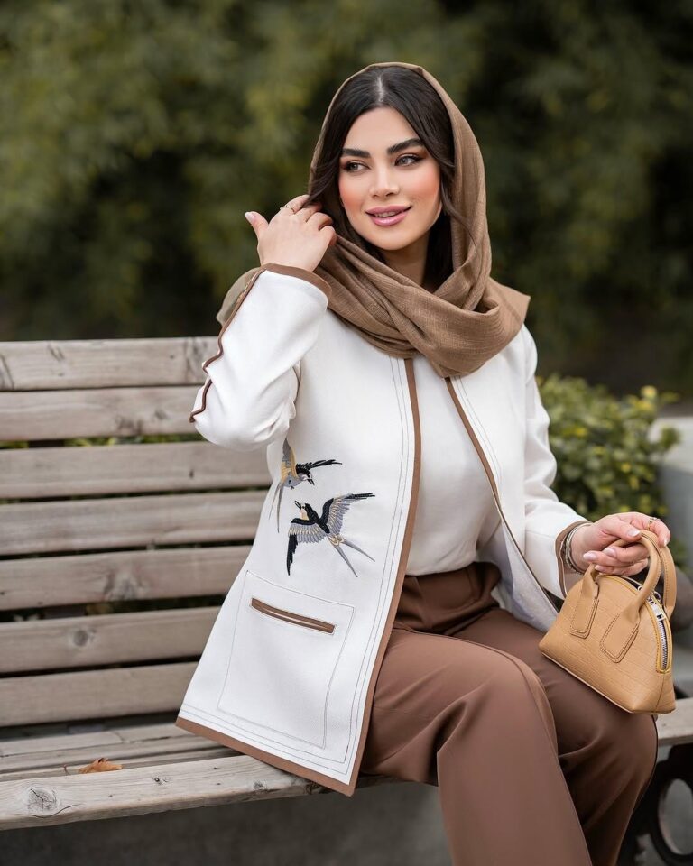 کت و شلوار طاووس