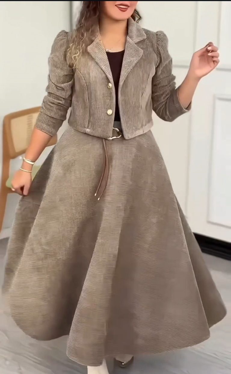 کت و دامن مخمل