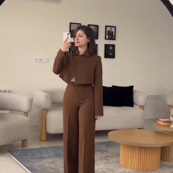 کت کراپ و شلوار