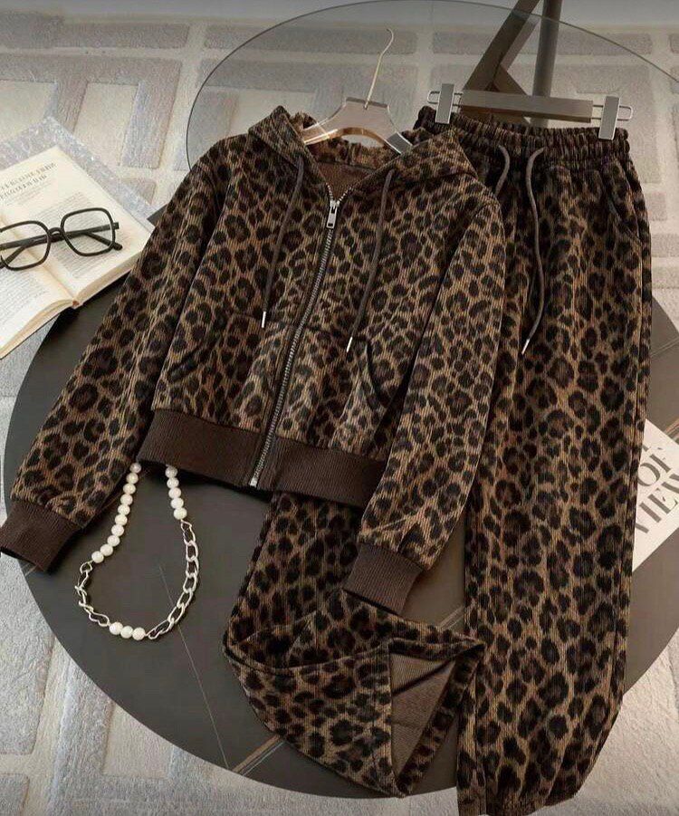 ست هودی و شلوار